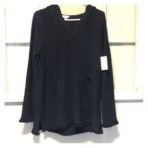 Crown & Ivy tunic with hoodie